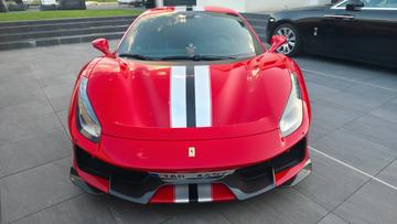 صورة 2 لـ 2018 Ferrari 488 PISTA