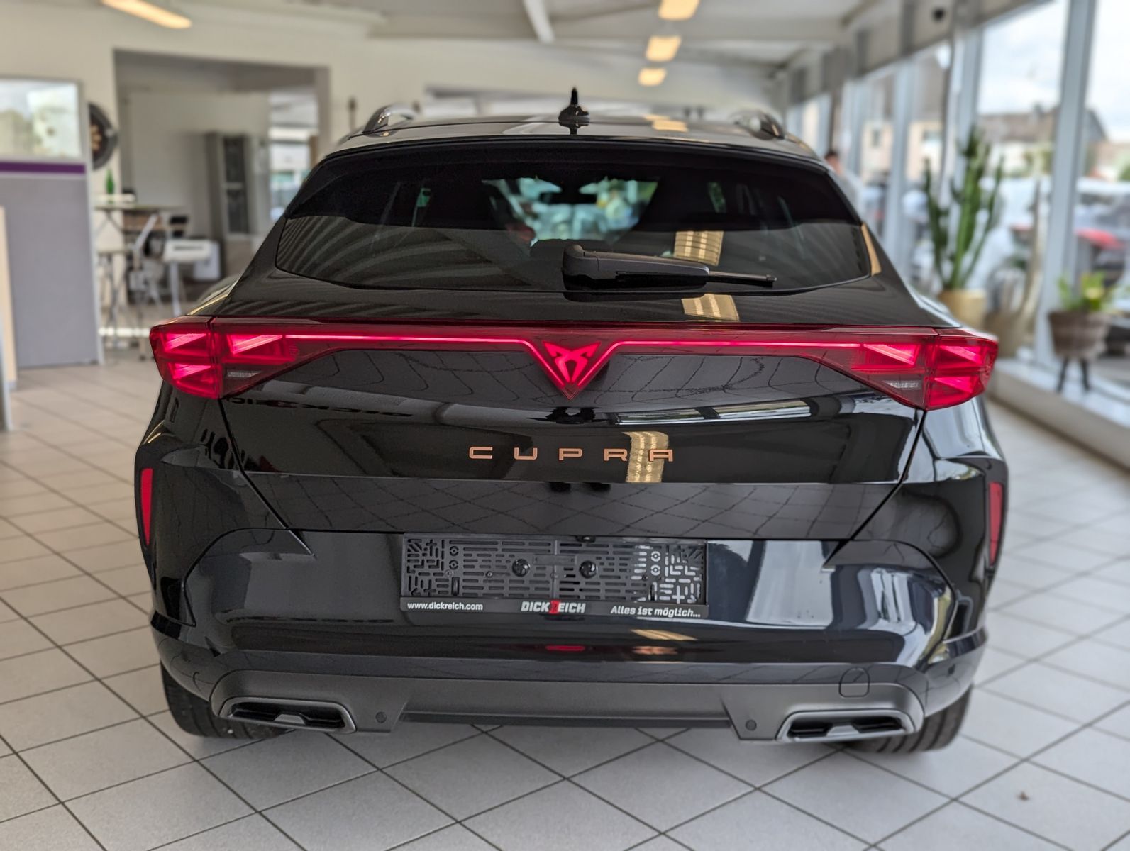 CUPRA Formentor 1.5 eTSI Dynamic / Edge-Paket ACC 18" - Image 6