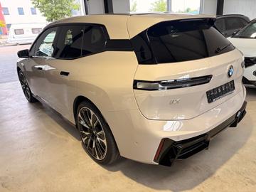 2025 BMW IX 缩略图 14