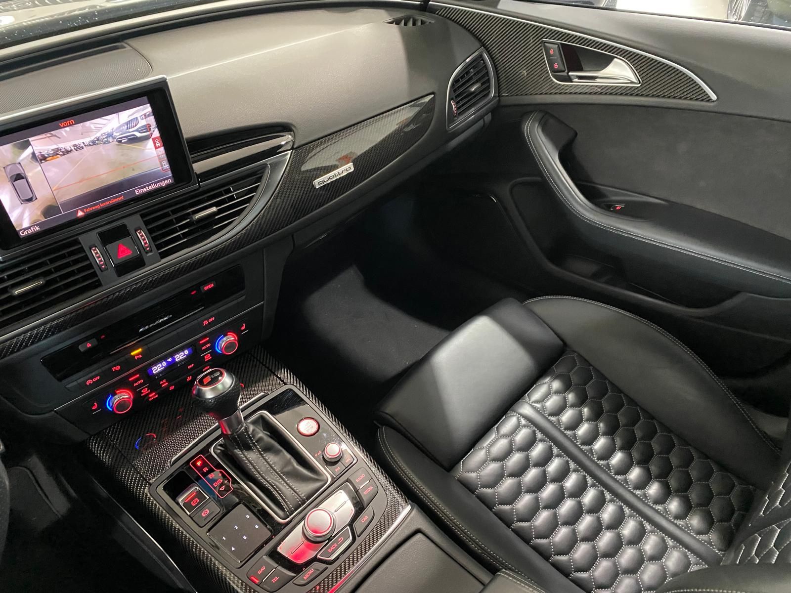 Fahrzeugabbildung Audi RS6 4.0 TFSI quattro performance