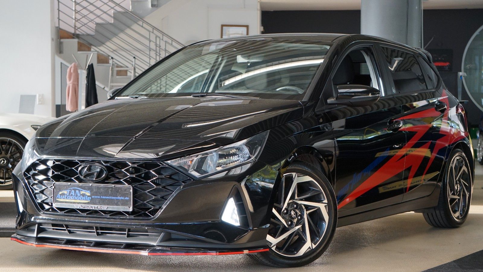 Fahrzeugabbildung Hyundai i20 Edition 30+ *SONDERMODELL*PERFOMANCE