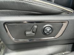Fahrzeugabbildung Dodge RAM 1500 Limited LPG Luft LED HUD  Retrax dt.Fzg