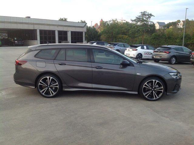 Opel INSIGNIA B Sports Tourer 2.0 CDTi AT Ultimate Na