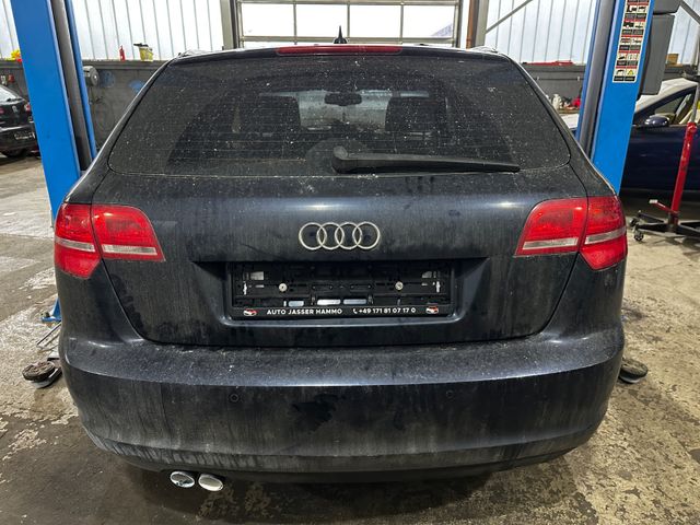 Audi A3 Sportback 2.0 TDI Attraction *Brandschaden*