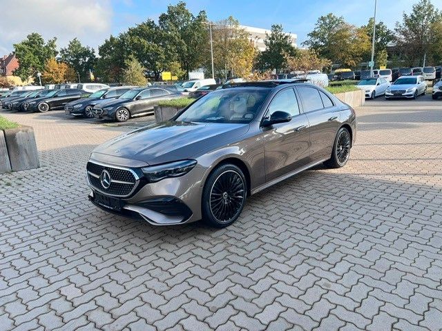 Image of Mercedes-Benz E 300