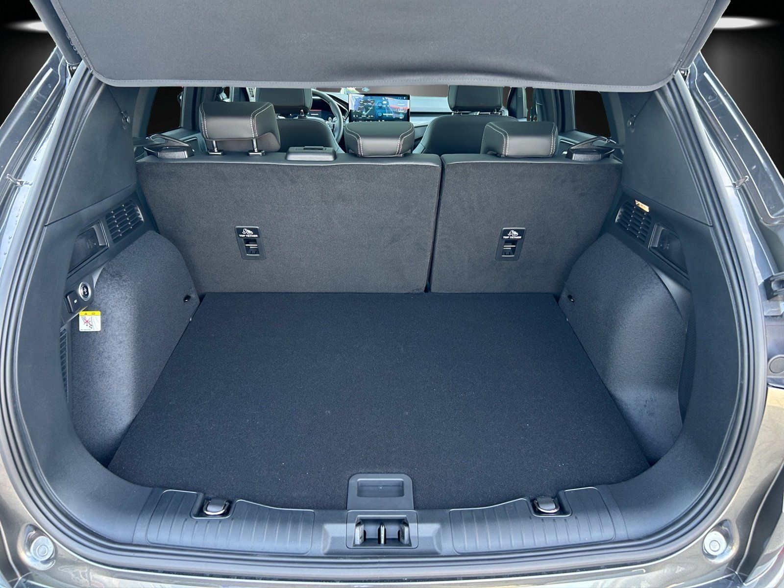 Fahrzeugabbildung Ford Kuga Active X FHEV Glas Dach Winter P. LM 20Z