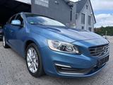 Volvo V60 Momentum/Automatik/Xenon/Navi/S.Heft/Alus - Volvo Gebrauchtwagen in Paderborn