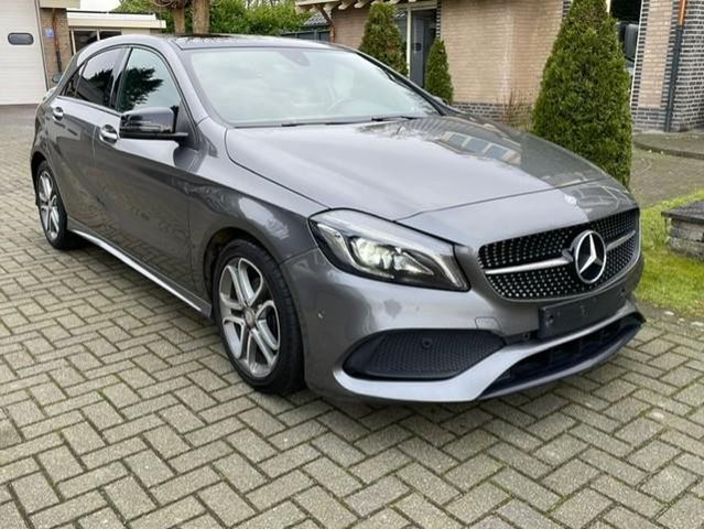 Mercedes-Benz A 180 d AMG LINE panorama dach NAVI LED