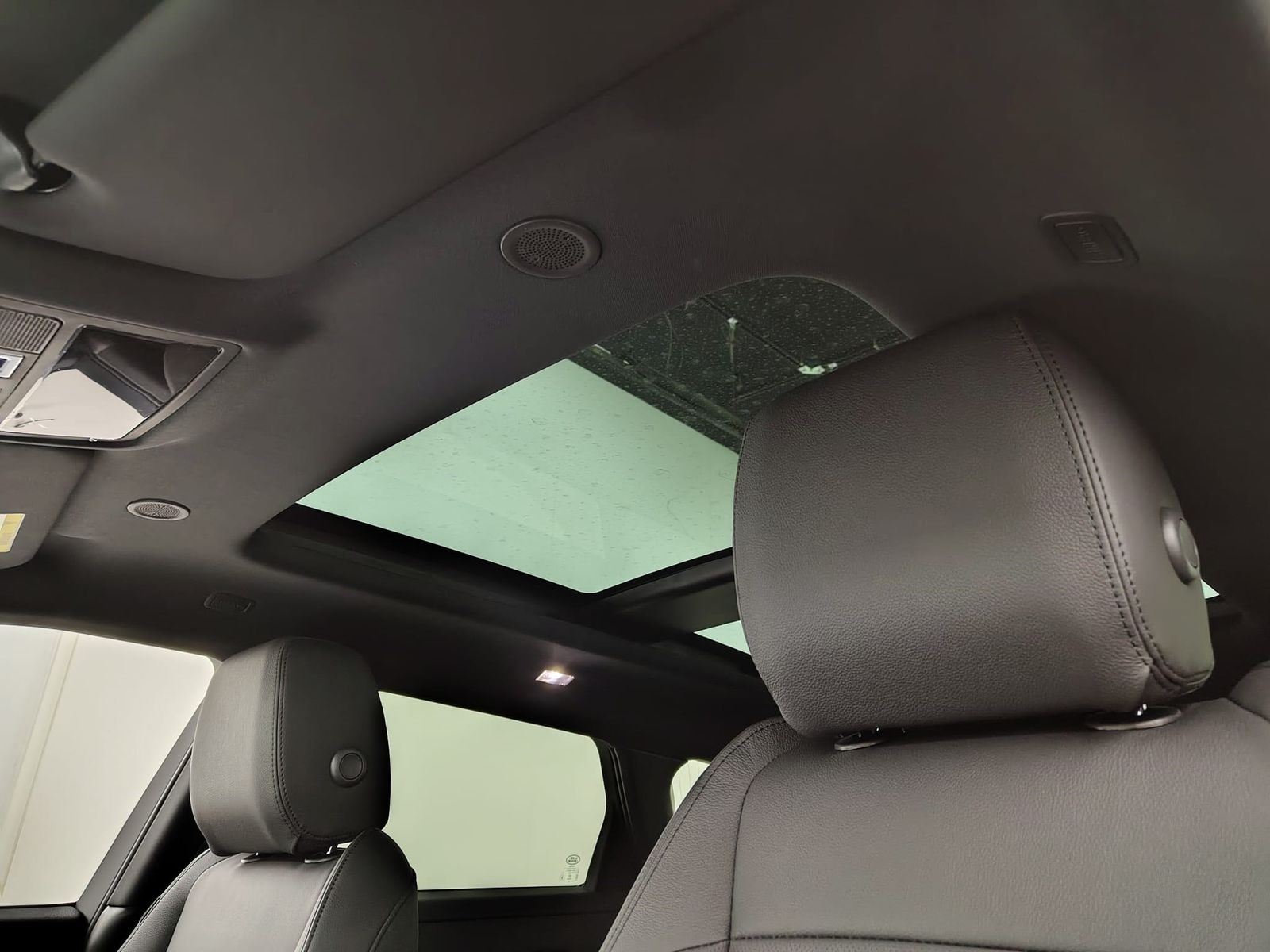 LAND ROVER Range Rover Evoque  D200 Dynamic SE Winter Pano – Bild 29