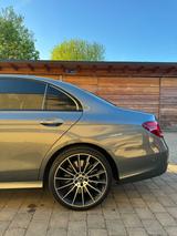 Mercedes-Benz E 450 4MATIC AMG Line *Vollaustattung* 2. Hand - Mercedes-Benz E 450 von privat