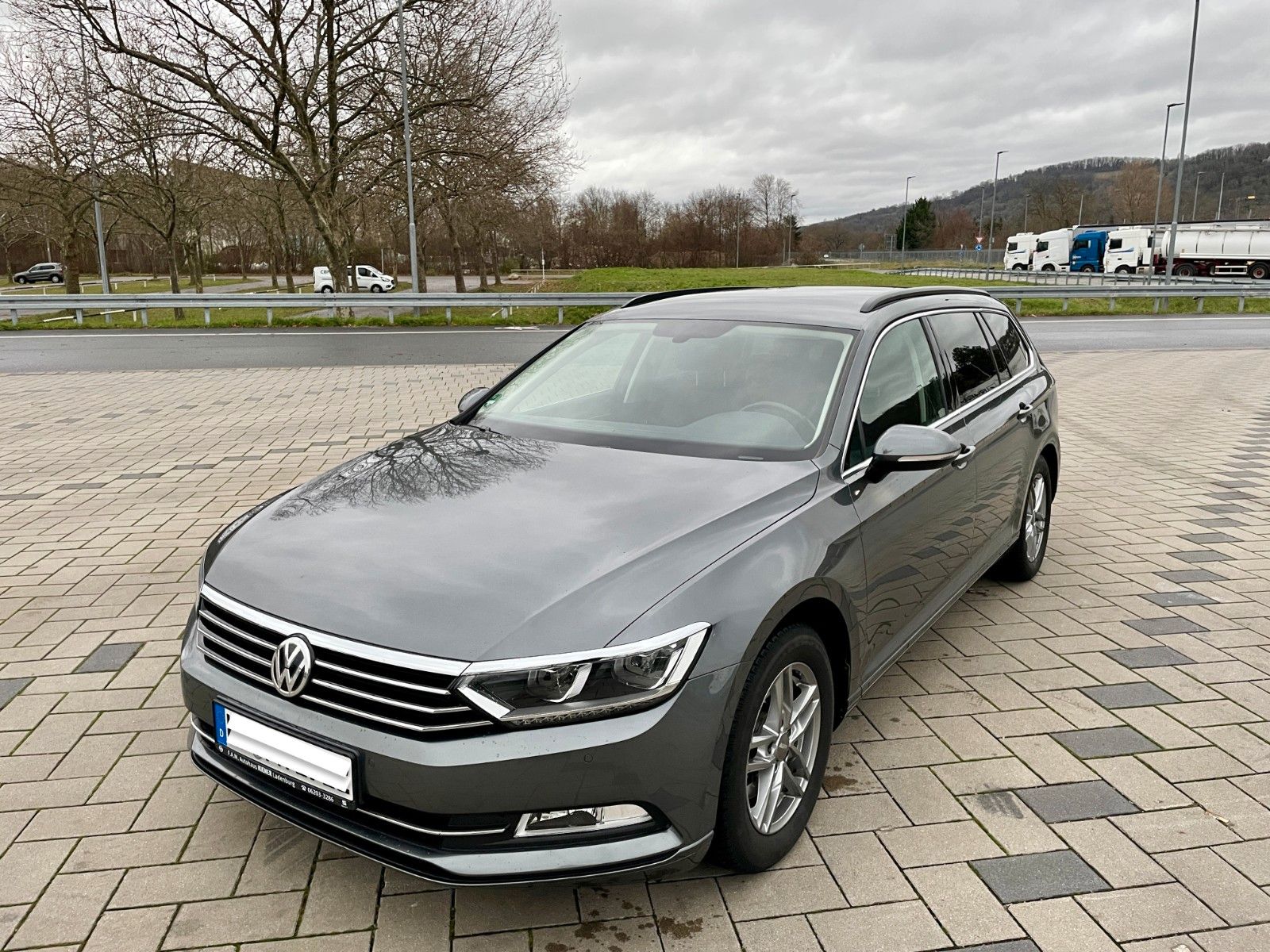 VW Passat Variant 1.4 TSI ACT DSG BMT Comfortli...