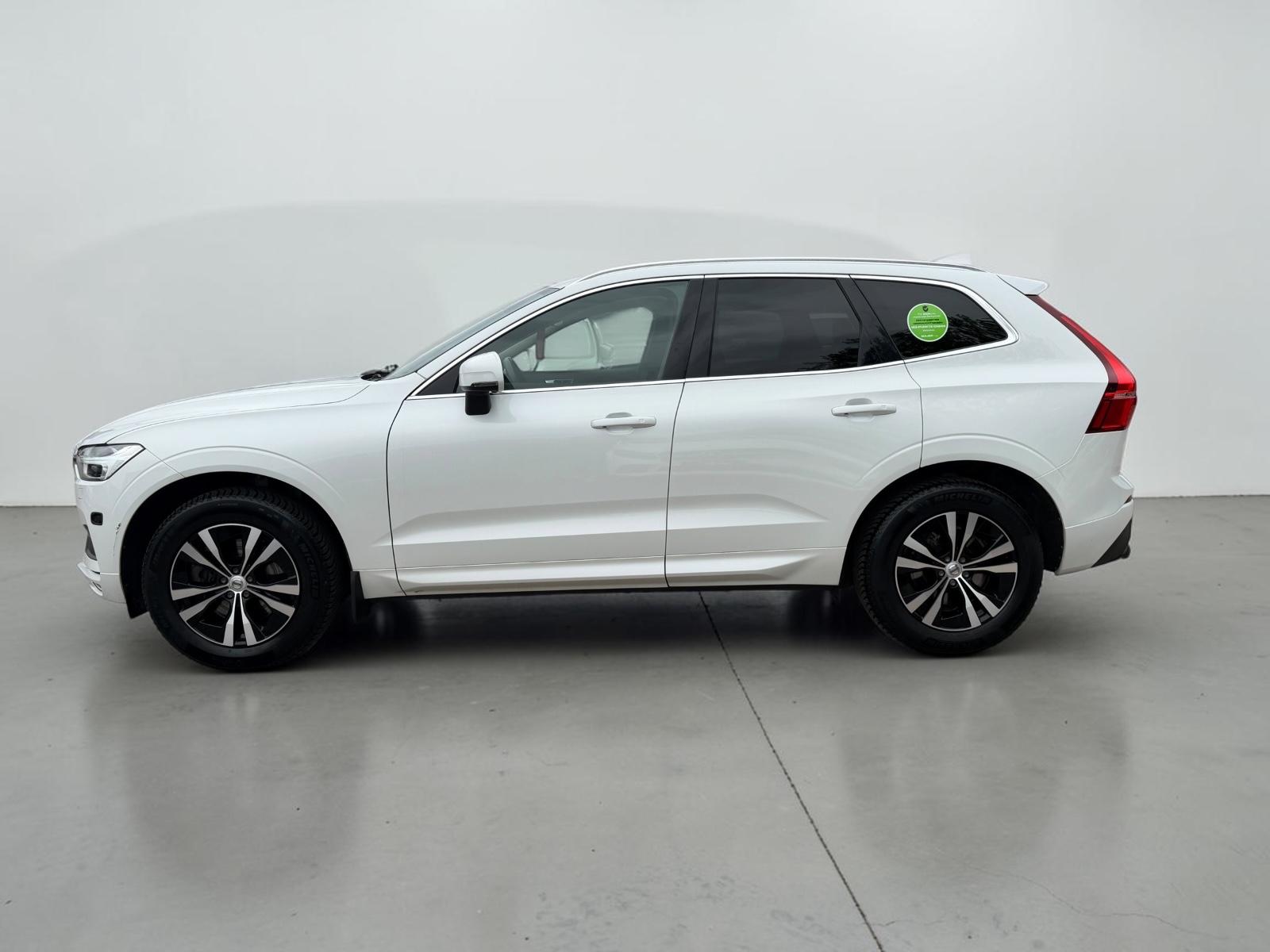 Volvo XC 60  Momentum Pro AWD*H&K*ACC*LED*AHK*