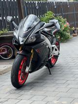 Aprilia Rsv 4 1000 rr - APRILIA RSV1000R