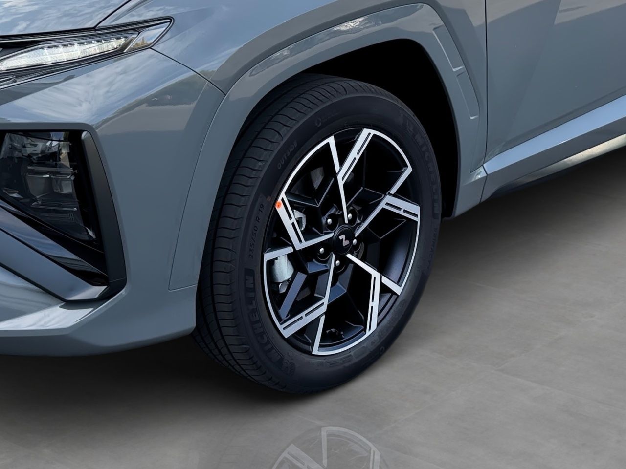 Fahrzeugabbildung Hyundai TUCSON N-LINE 2xKlima ACC AUT Akustikglas Kam.