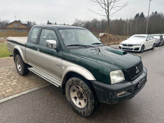 Mitsubishi L200 TD Magnum Club Cab 4x4 Plane Klima TÜV ATM