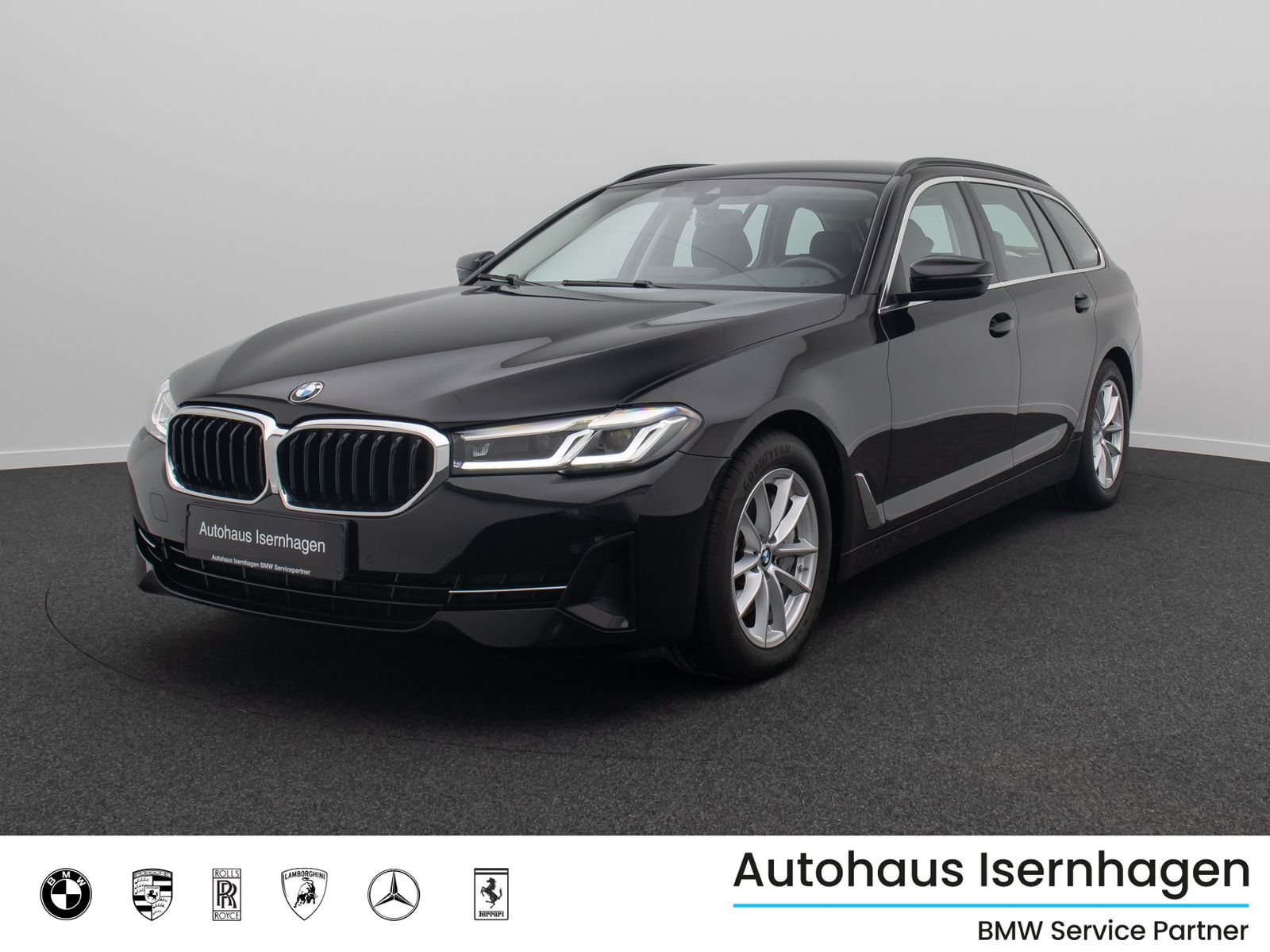 Fahrzeugabbildung BMW 530d Alarm FernlichtAss DAB Kamera 4xKlima WLAN