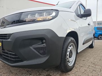 Bild 7 Opel Combo E Cargo Basis LED Rückfahrkam. Temp Tel.-V