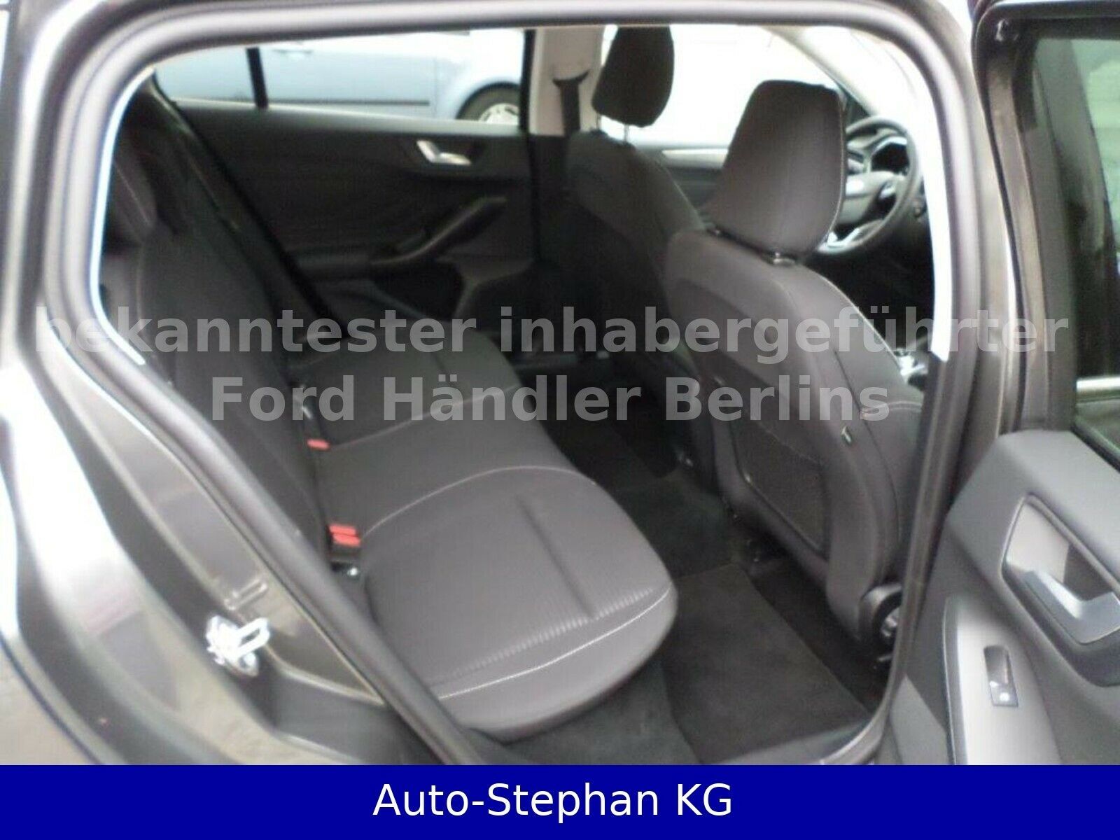 Fahrzeugabbildung Ford Focus Turnier 1,5 110kW Titanium   NAVi/PDC/AUTO