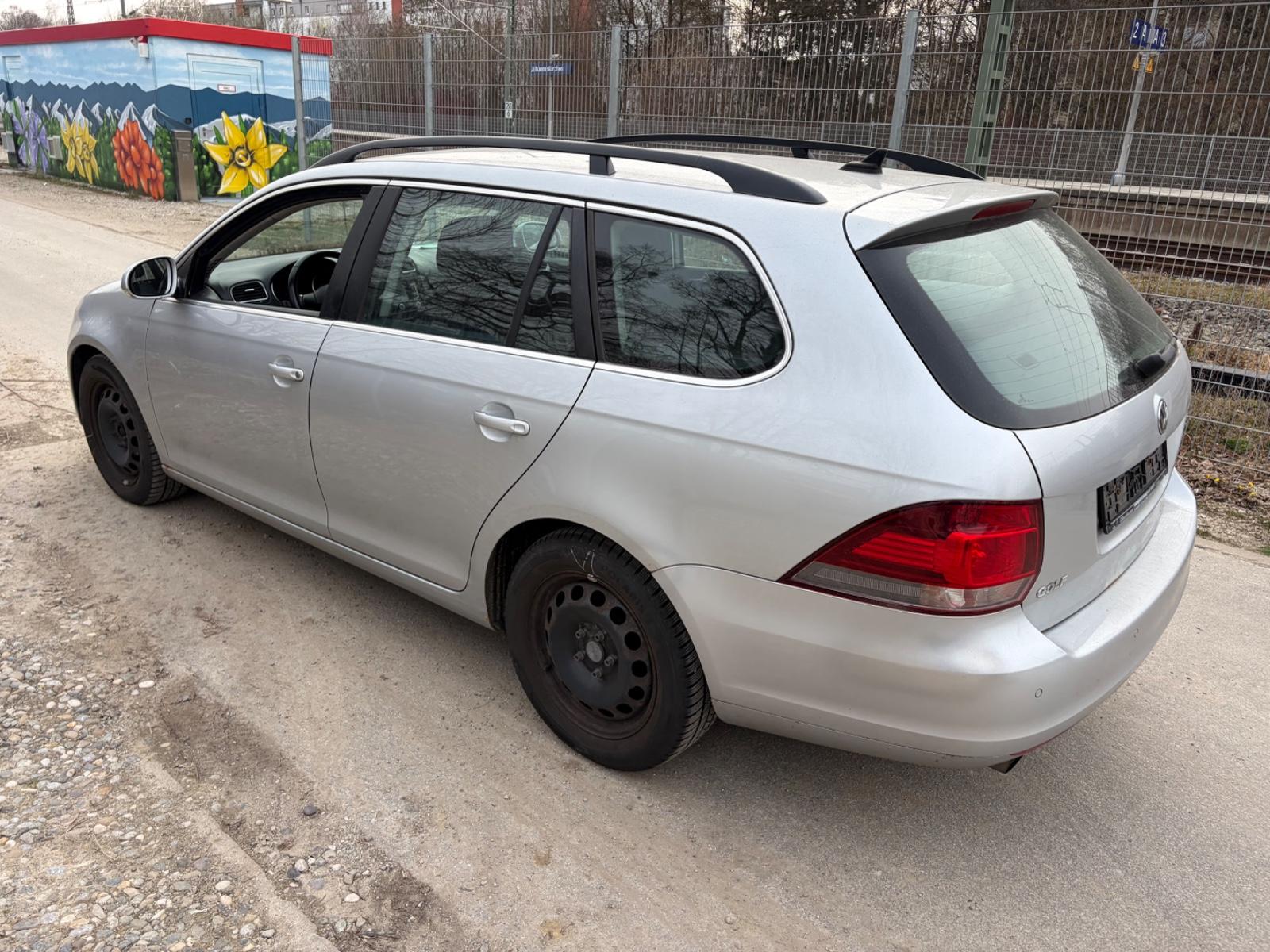 Volkswagen Golf 2010 — photo 7