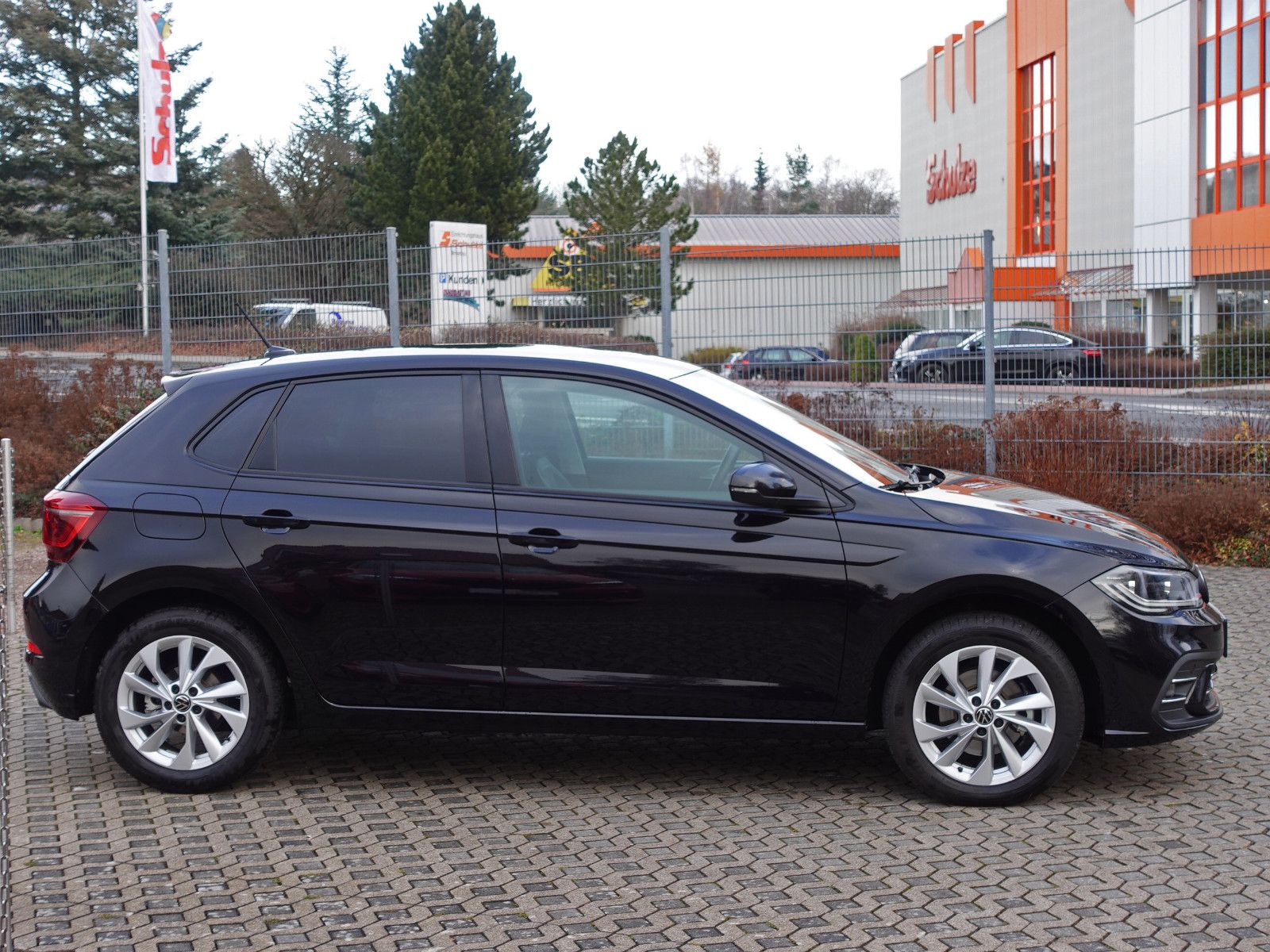 Fahrzeugabbildung Volkswagen Polo 1.0 TSI DSG Style Matrix Travel-Assist