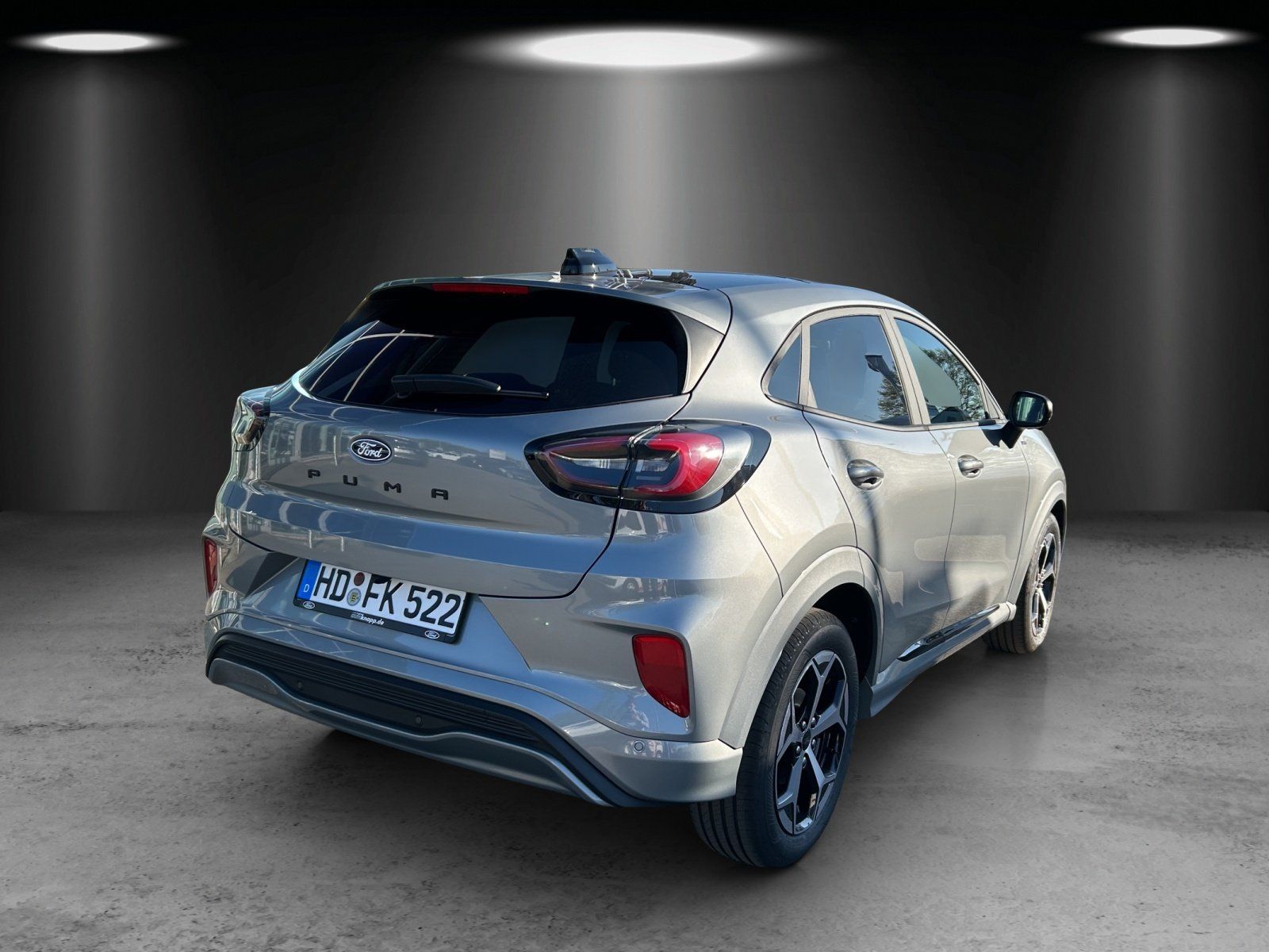 Fahrzeugabbildung Ford Puma ST Line Glas Dach LED Matrix PDC 360 Kamera