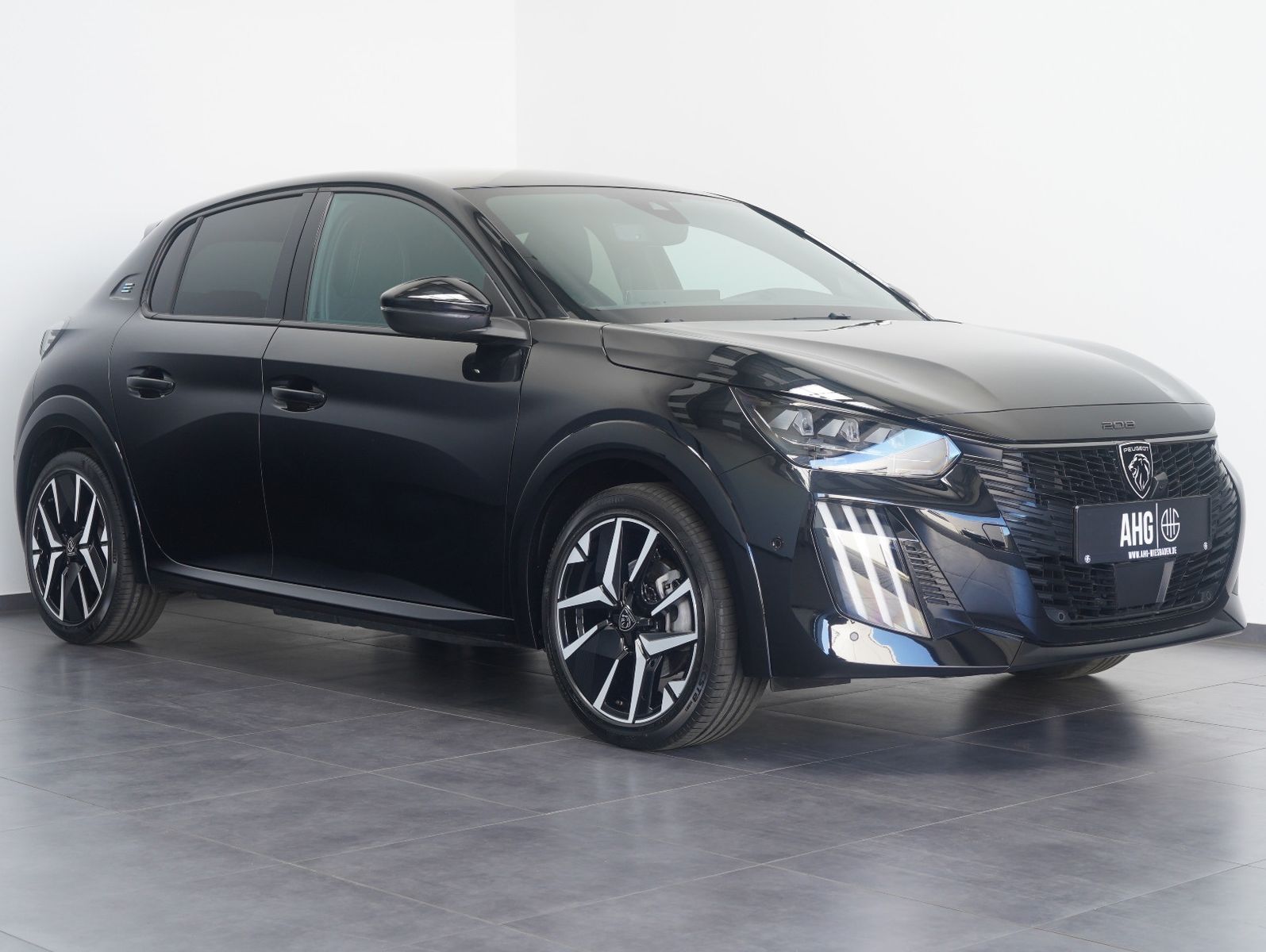 Fahrzeugabbildung Peugeot e-208 GT LED/NAVI/CARPLAY/DAB/11KW/SOH