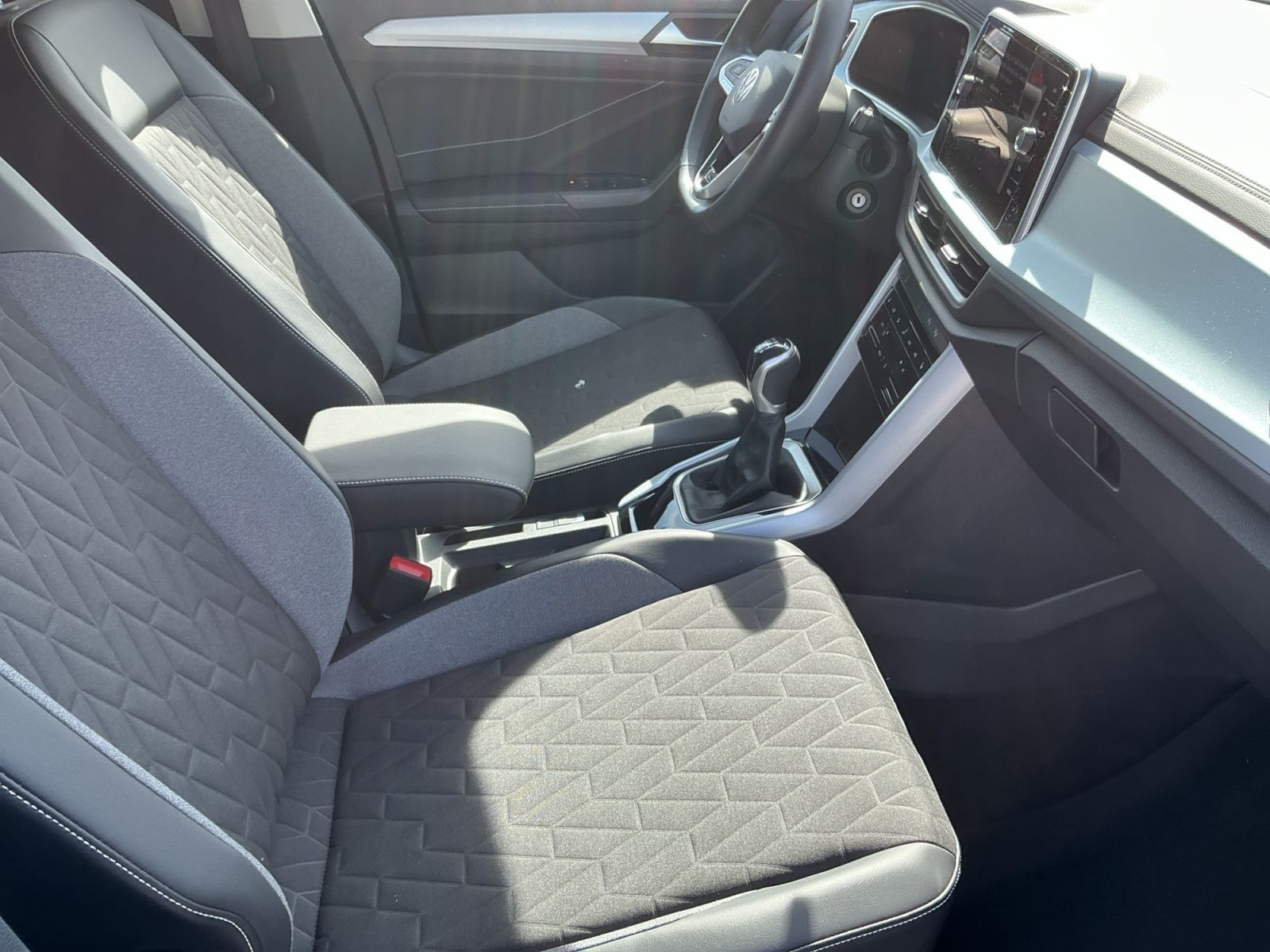 Volkswagen T-Roc - Bild 13