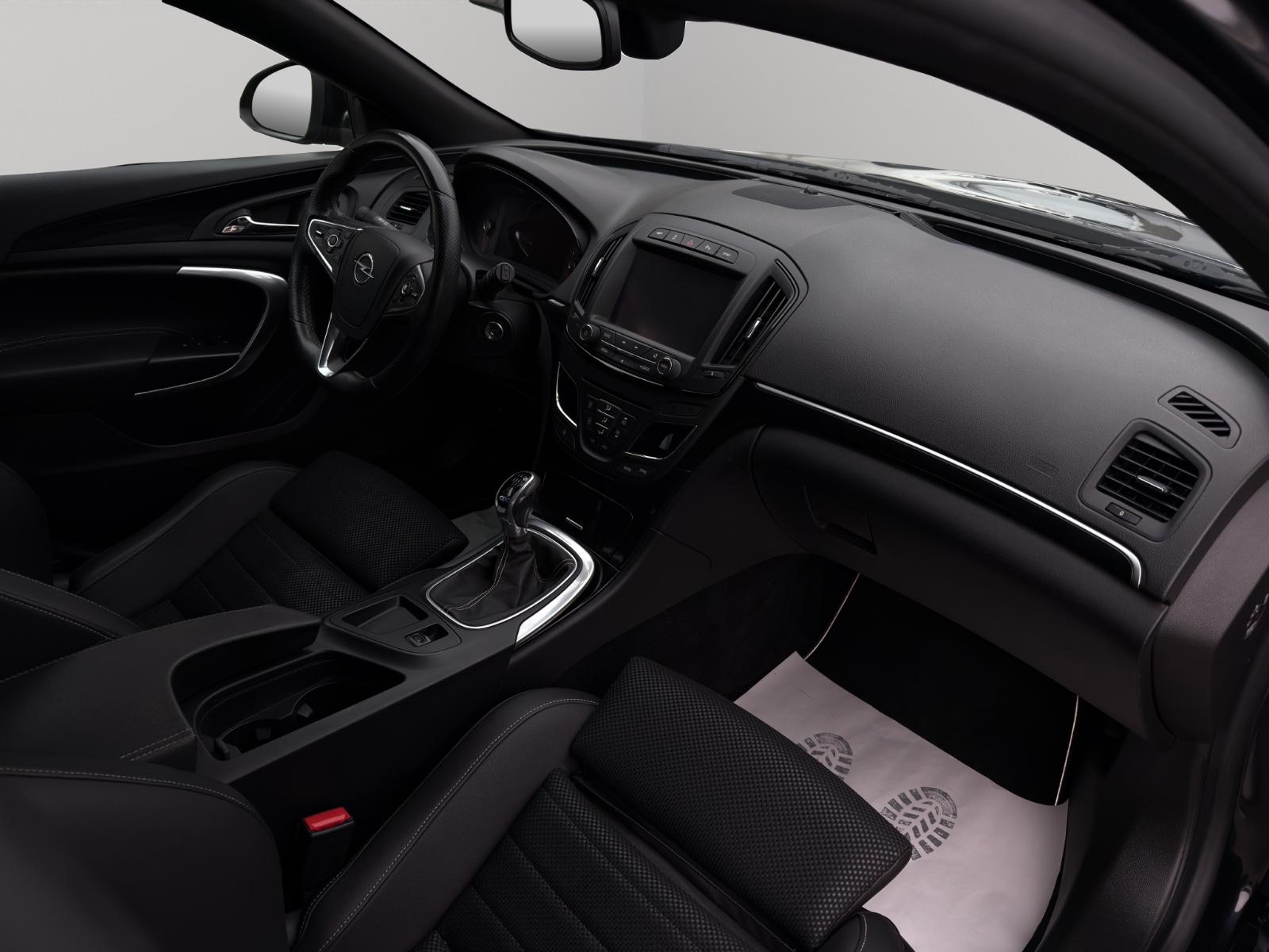 Opel Insignia OPC 4x4 | RECARO LEDER 1HAND NAVI