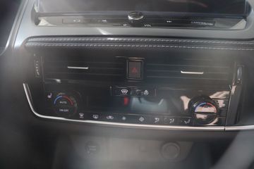 Fotografie 19 des Nissan Qashqai 1.5 VC-T e-Power N-Connecta