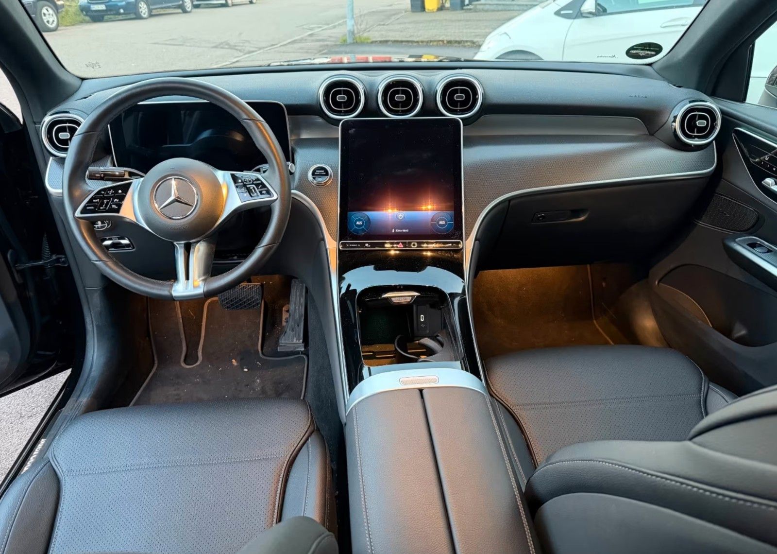 Mercedes-Benz GLC 220 d 4Matic Coupe Facelift 2024 foto 10