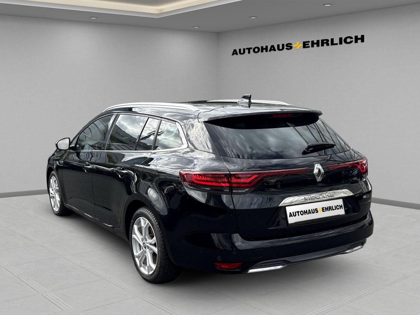 Renault Megane Grandtour R.S.Line 1.6Plug-in Hybrid 160 imagem 3