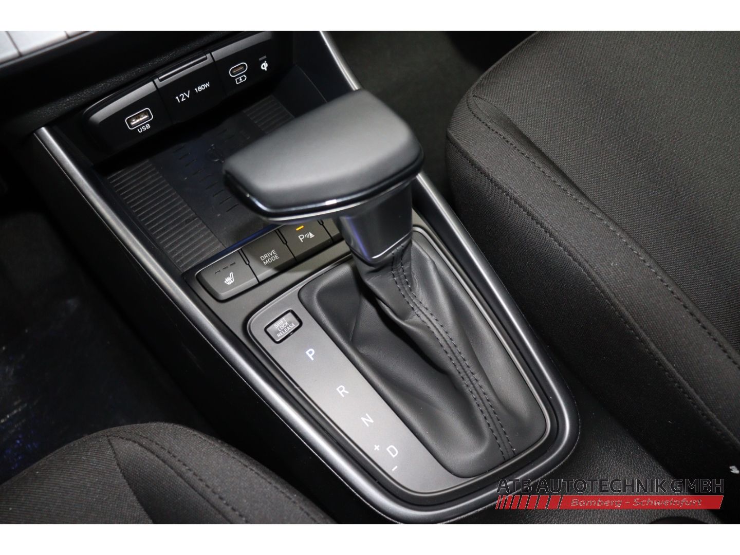 Fahrzeugabbildung Hyundai BAYON MY26 Prime 1.0 T-GDI 90 PS 7-DCT 2WD Sound