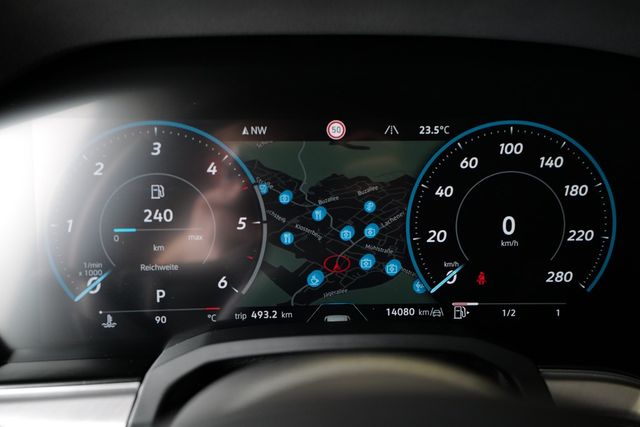 Volkswagen Touareg 3.0TDI 4Motion AHK StdHz Luft Keyless  L