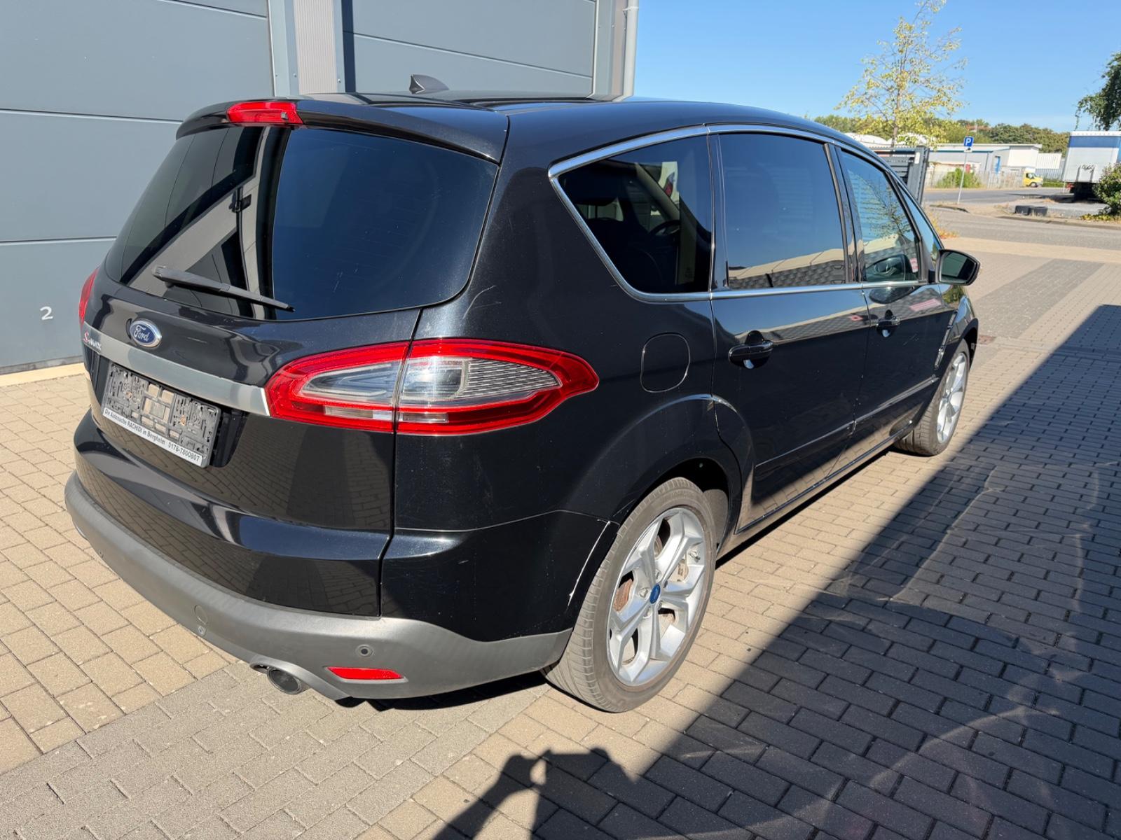 Ford Galaxy 2012 — engine 2.179 cm³, 200 HP (147kW)