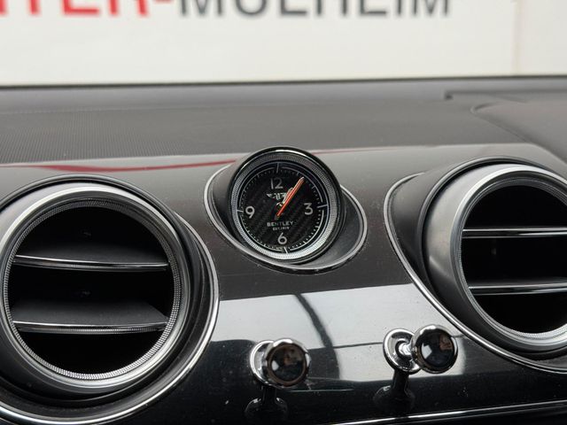 Bentley Bentley Bentayga 4.0 V8, 7 Sitzer, Massage,Pano,