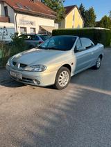 Renault Megan Cabrio, Jung, Oldtimer - gebrauchte Renault Megane aus dem Jahr 2002