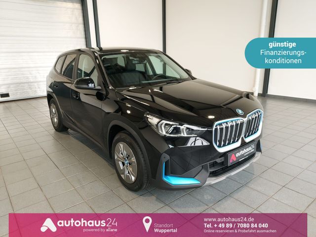 BMW iX1 xDrive30   Leder|ACC|CarPlay|LED