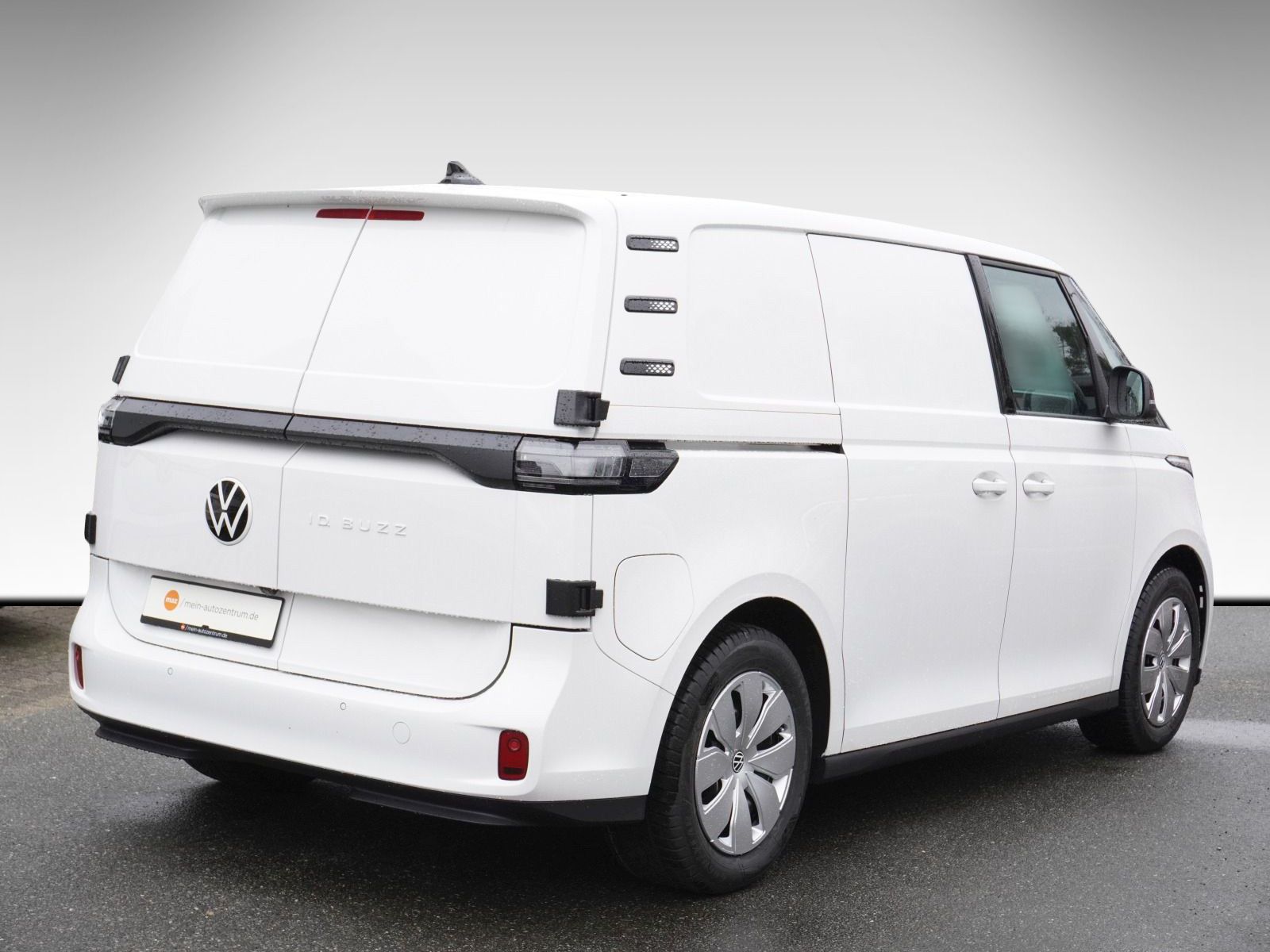 Fahrzeugabbildung Volkswagen ID.Buzz Cargo Motor: 150 kW (204 PS) 77 kWh Getr