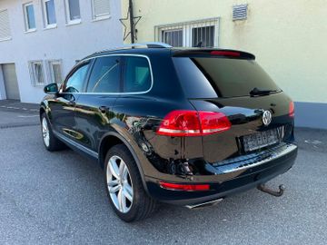 Volkswagen Touareg - 7