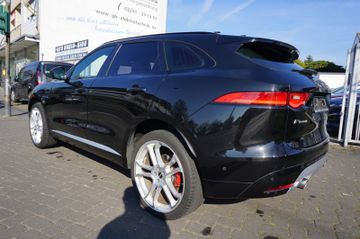 Jaguar F-Pace - 7