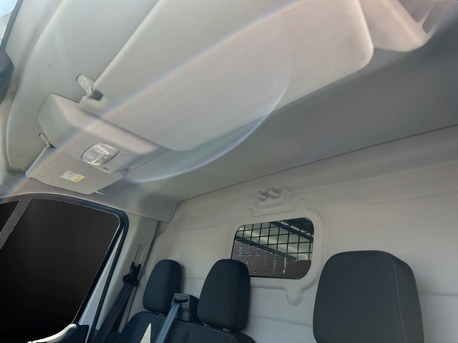 Fahrzeugabbildung Ford Transit 290 L2H2 LKW VA Trend