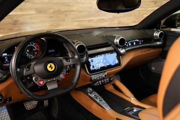 صورة 3 لـ 2017 Ferrari GTC4LUSSO
