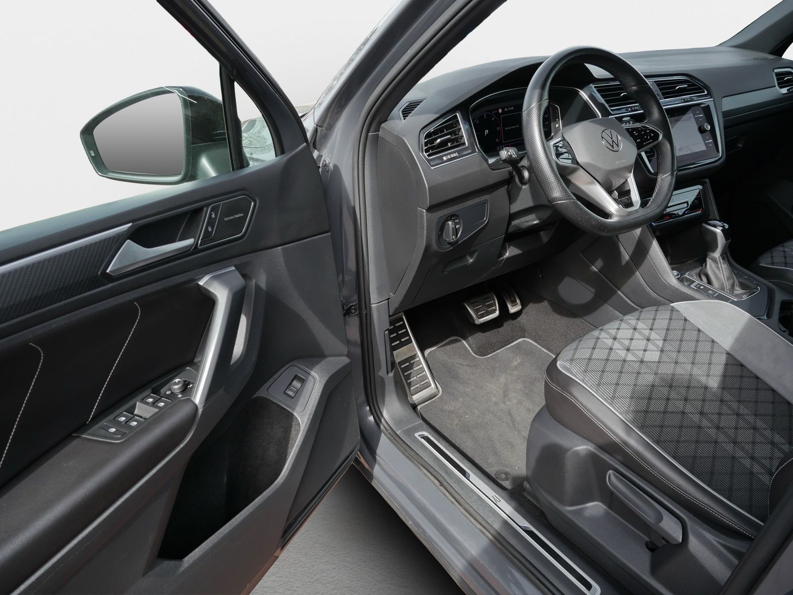Volkswagen Tiguan - Bild 14
