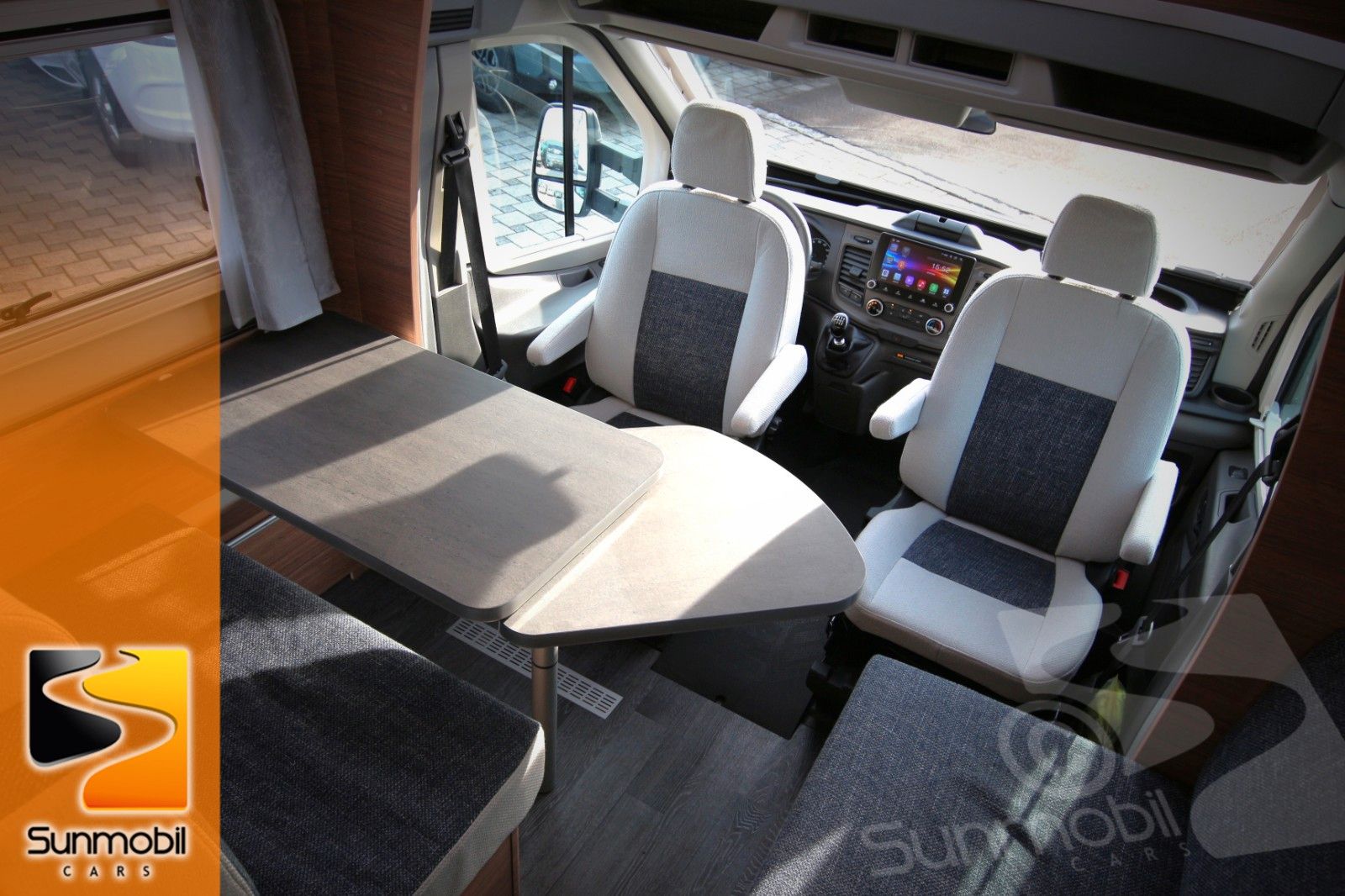 Fahrzeugabbildung Weinsberg CaraLoft 650 MF Ford Markise Lithium Akku