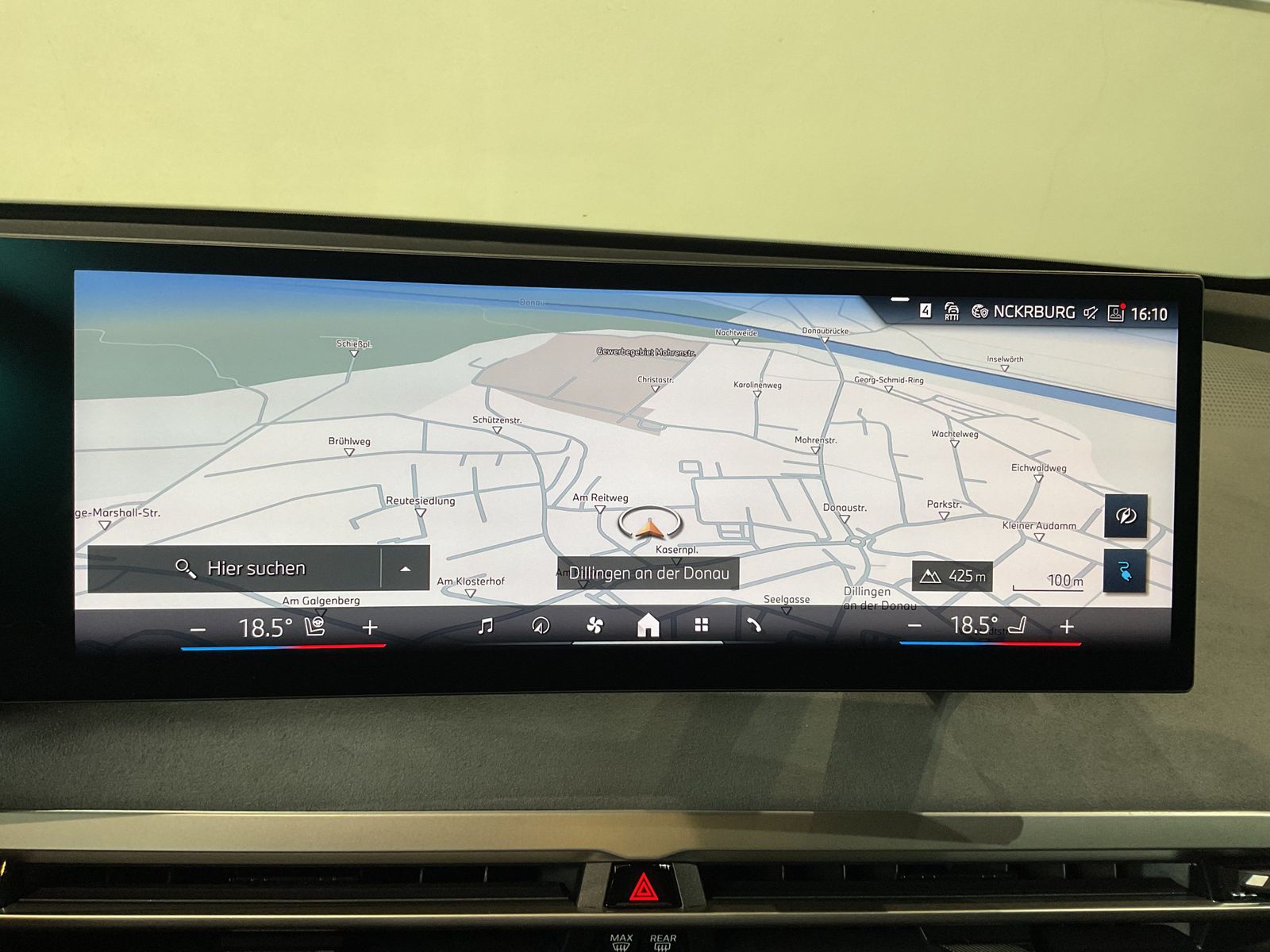 Fahrzeugabbildung BMW iX xDrive60 |Sitzbelüftung |Sky Lounge |M Sportp