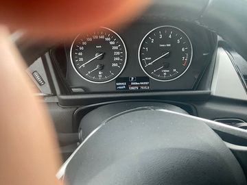 BMW 218 - 12