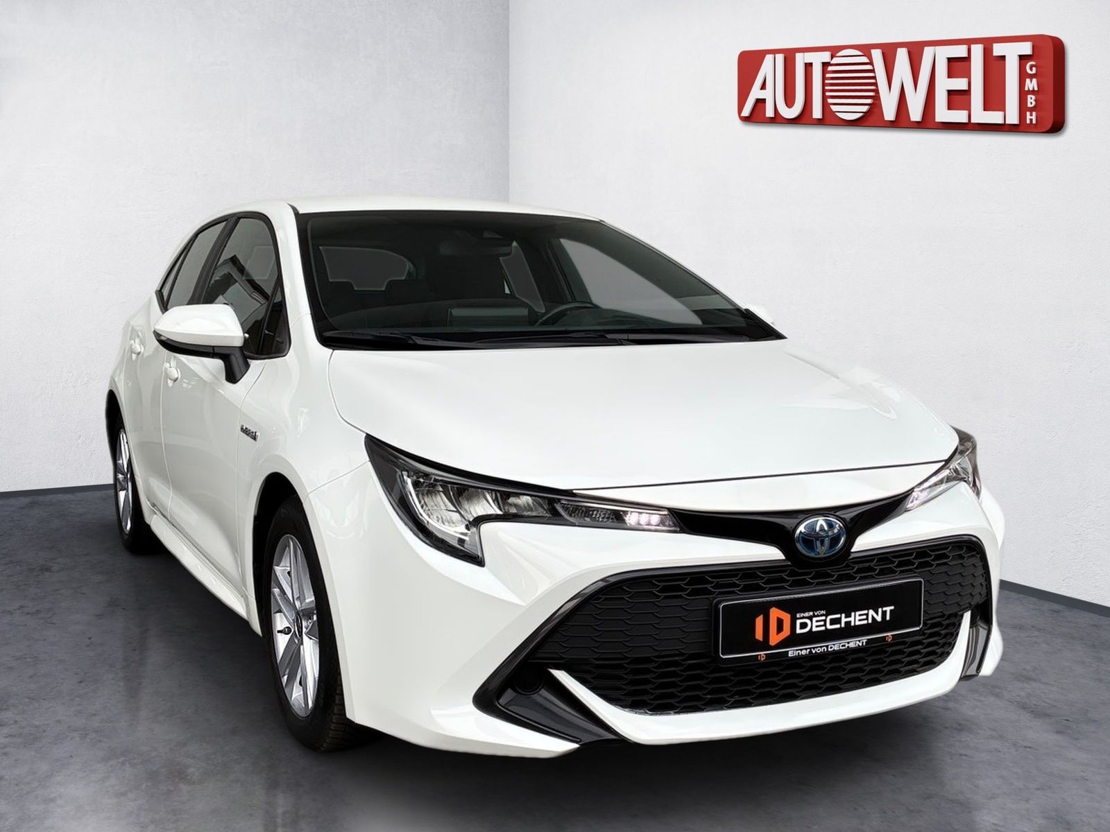 Fahrzeugabbildung Toyota Corolla 1.8 Comfort KAMERA NAVI LED ACC LM