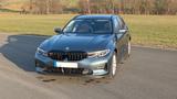 BMW 320d Touring Advantage -Standh; Laser; HUD; 360° - BMW: Grün