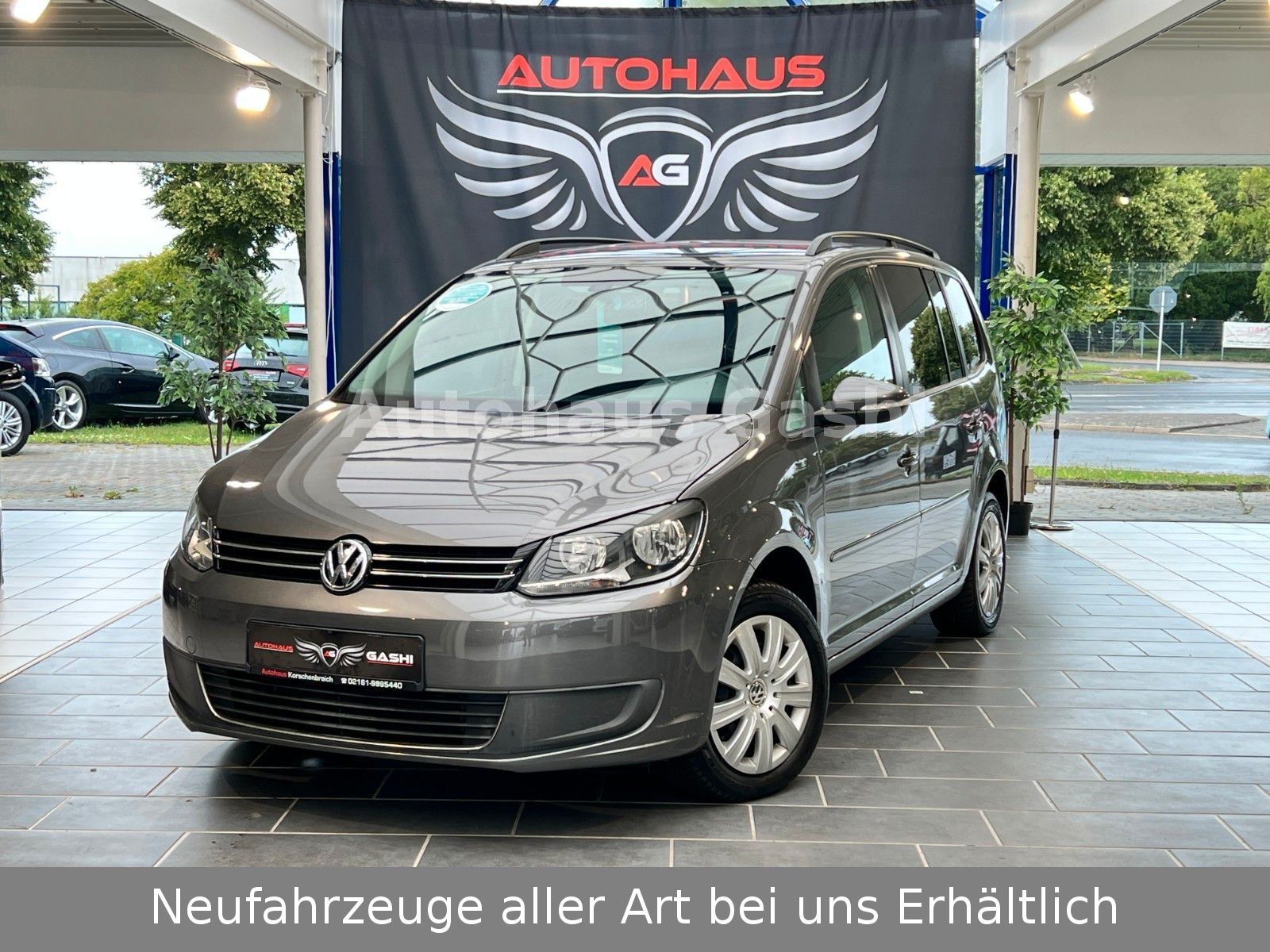 Fahrzeugabbildung Volkswagen Touran Comfortline*2.Hd*Navi*Tempo*7.Sitzer*AHK*