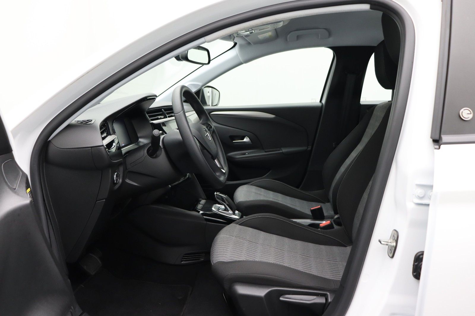 Fahrzeugabbildung Opel Corsa F e Edition